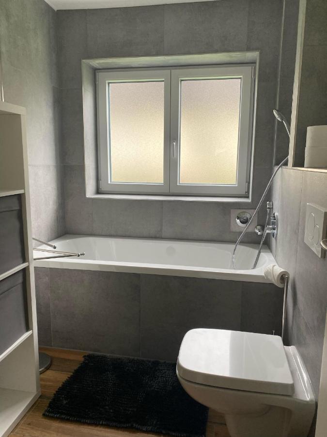 Julius 41 Apartment อิมเมนชตัดท์ อิม อัลล์กอย ภายนอก รูปภาพ